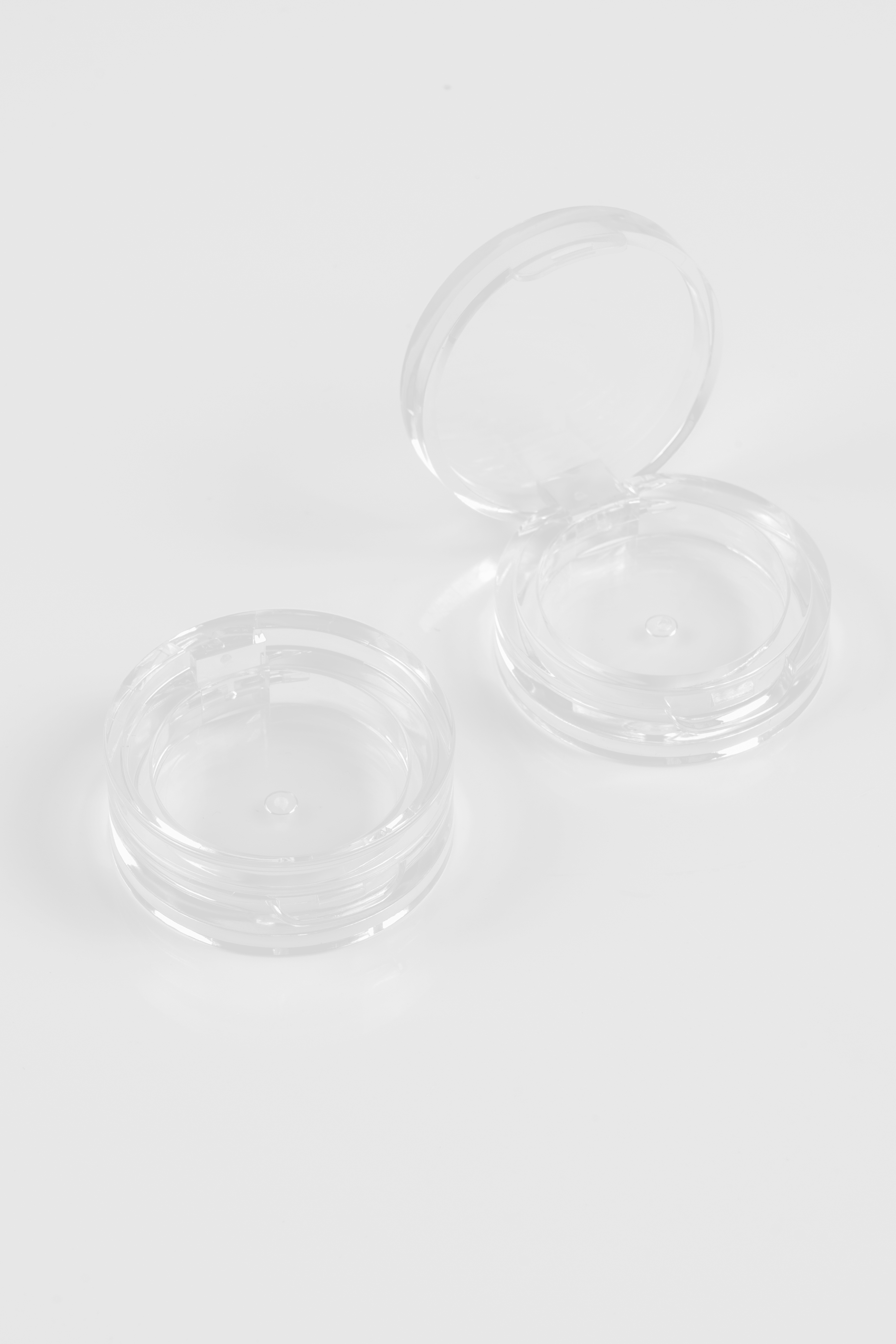 Neue transparente kleine gepresste Pulververpackung