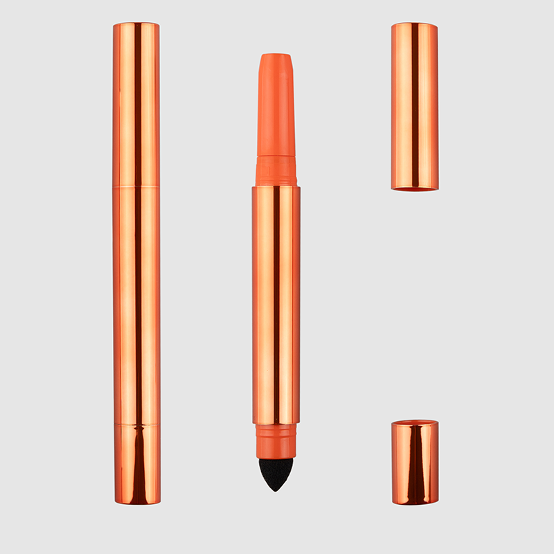 Lippen- und Eyeliner mit Schwammspitze und Verpackung