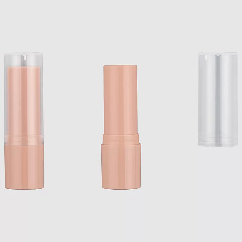 Lippenstift oder Balsam durch Mehrzweckstabverpackung
